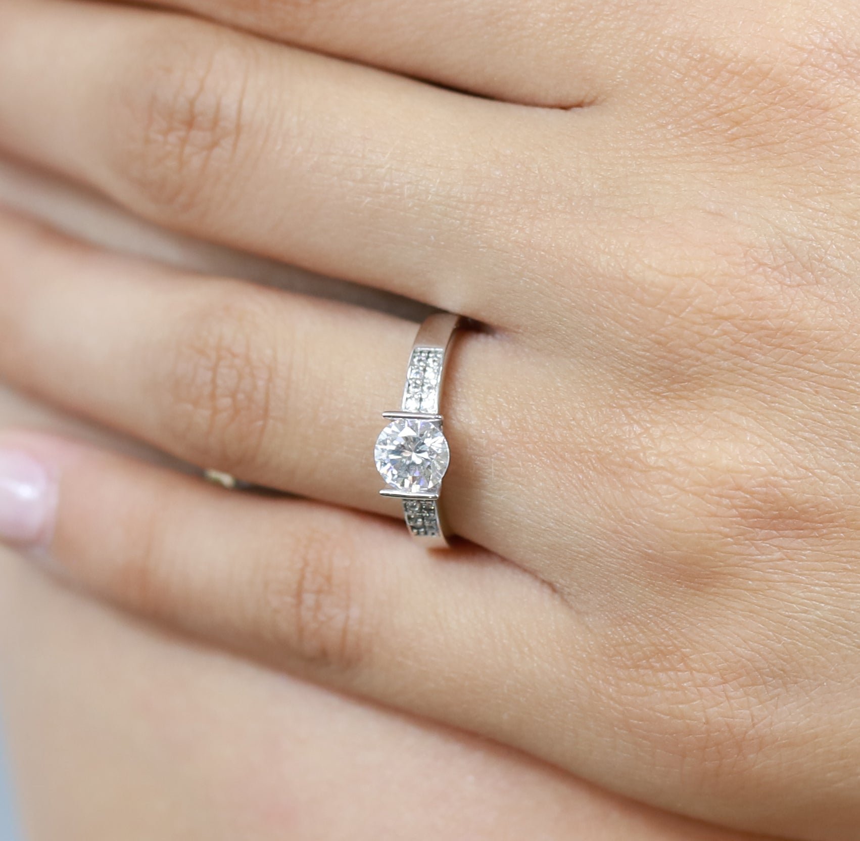 Los Anillos Mano Compromiso Joyería En Que Mano Va El Anillo De